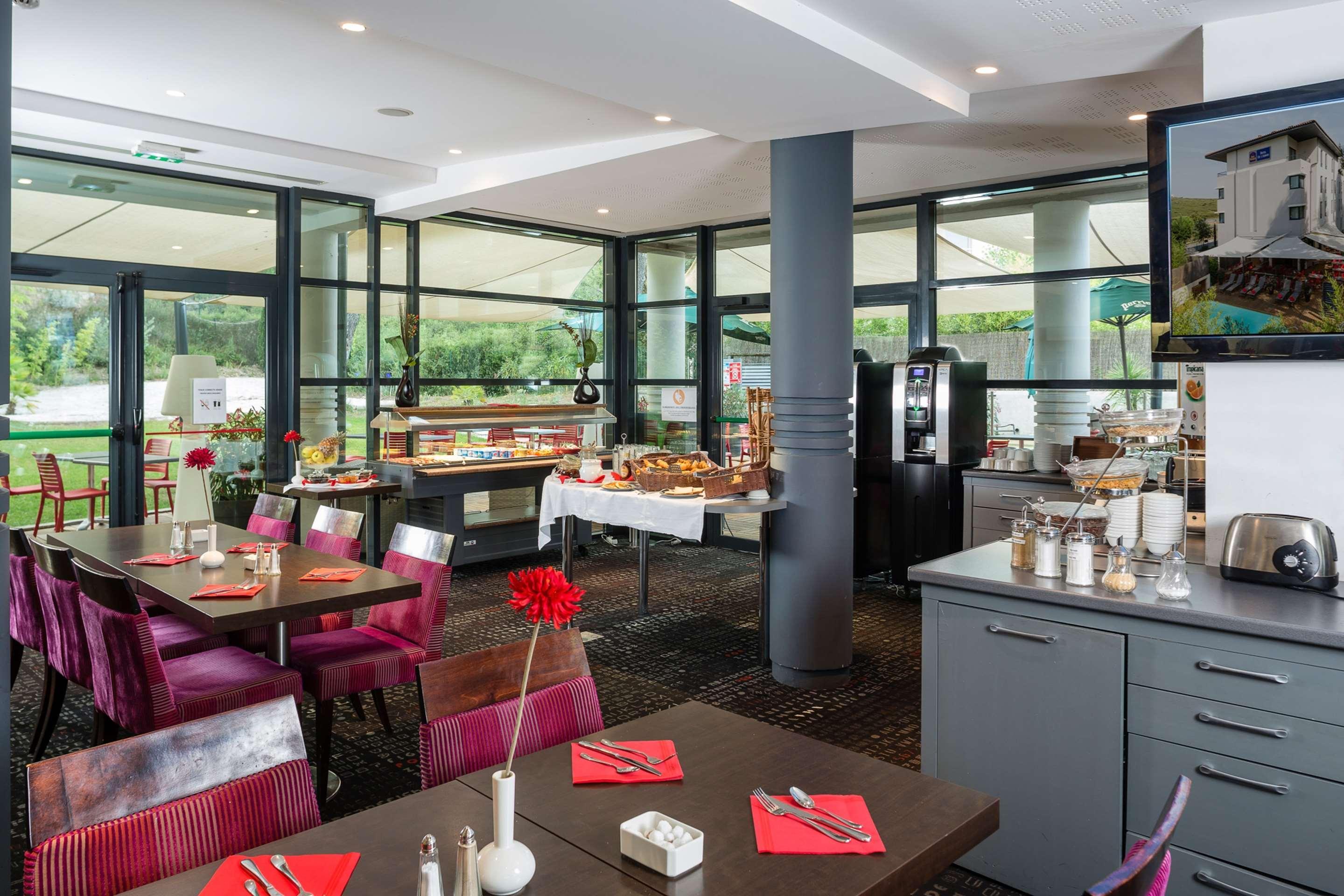 Mercure Aix-En-Provence La Duranne Gare Tgv Εξωτερικό φωτογραφία