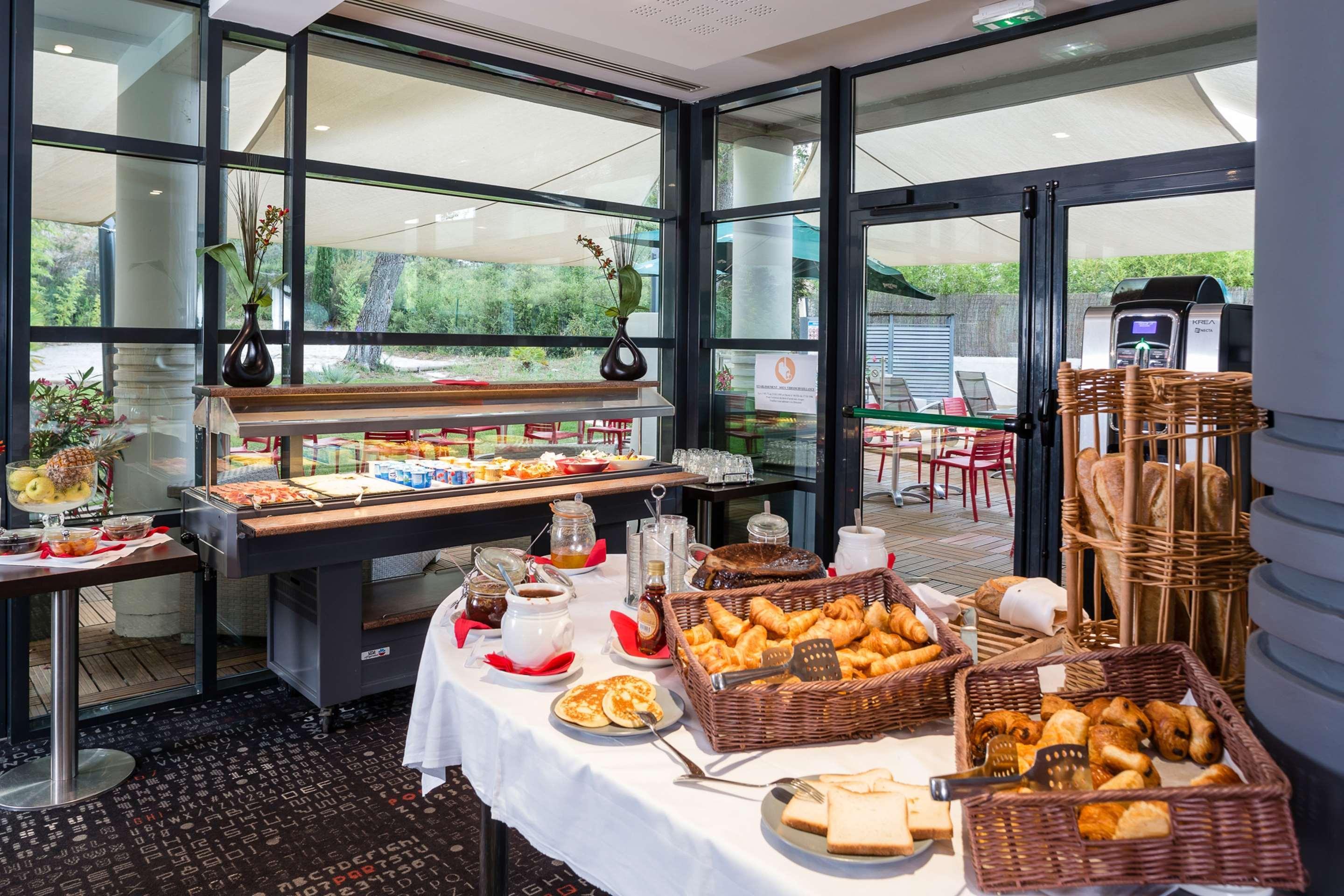 Mercure Aix-En-Provence La Duranne Gare Tgv Εξωτερικό φωτογραφία