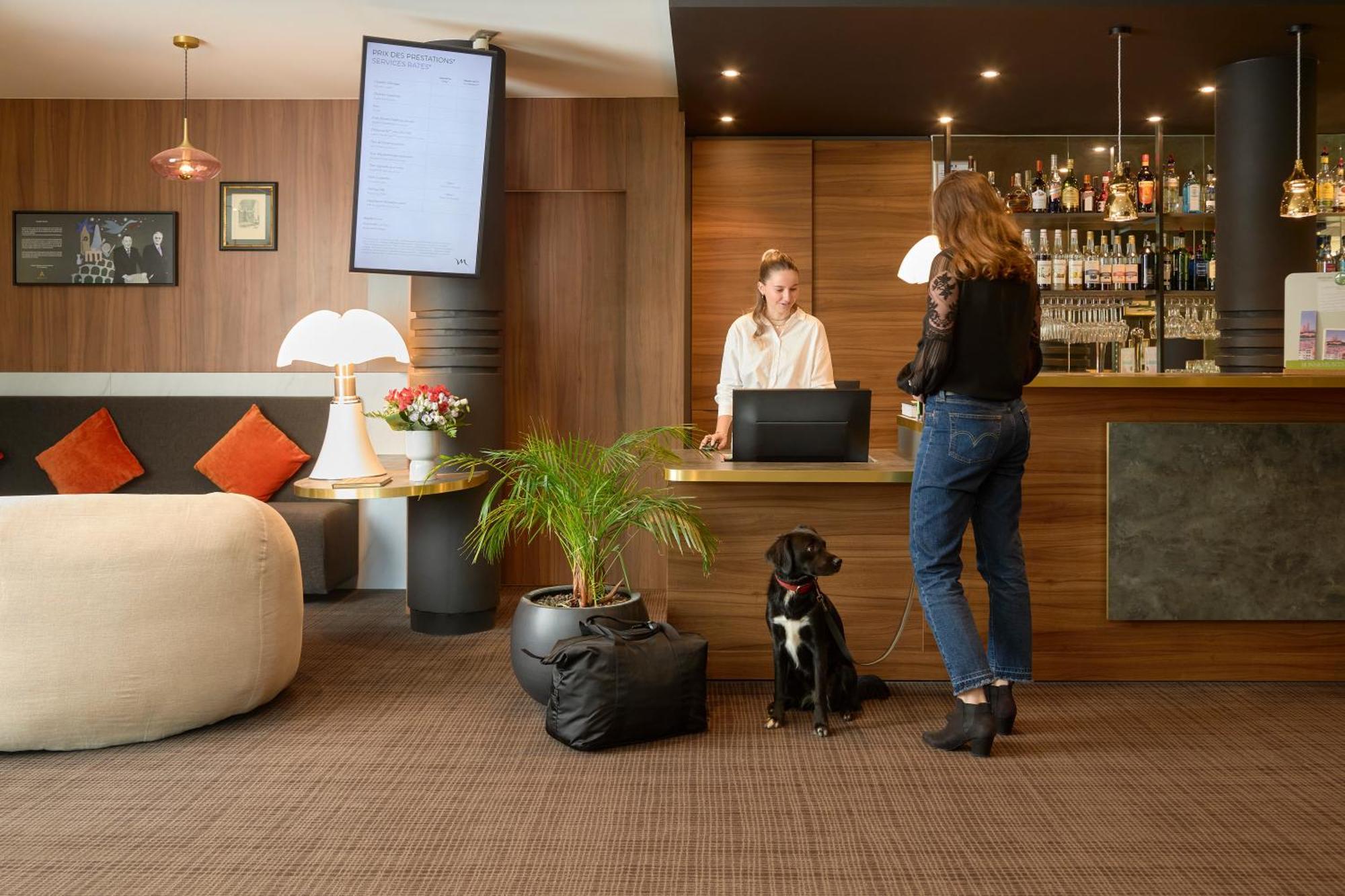 Mercure Aix-En-Provence La Duranne Gare Tgv Εξωτερικό φωτογραφία