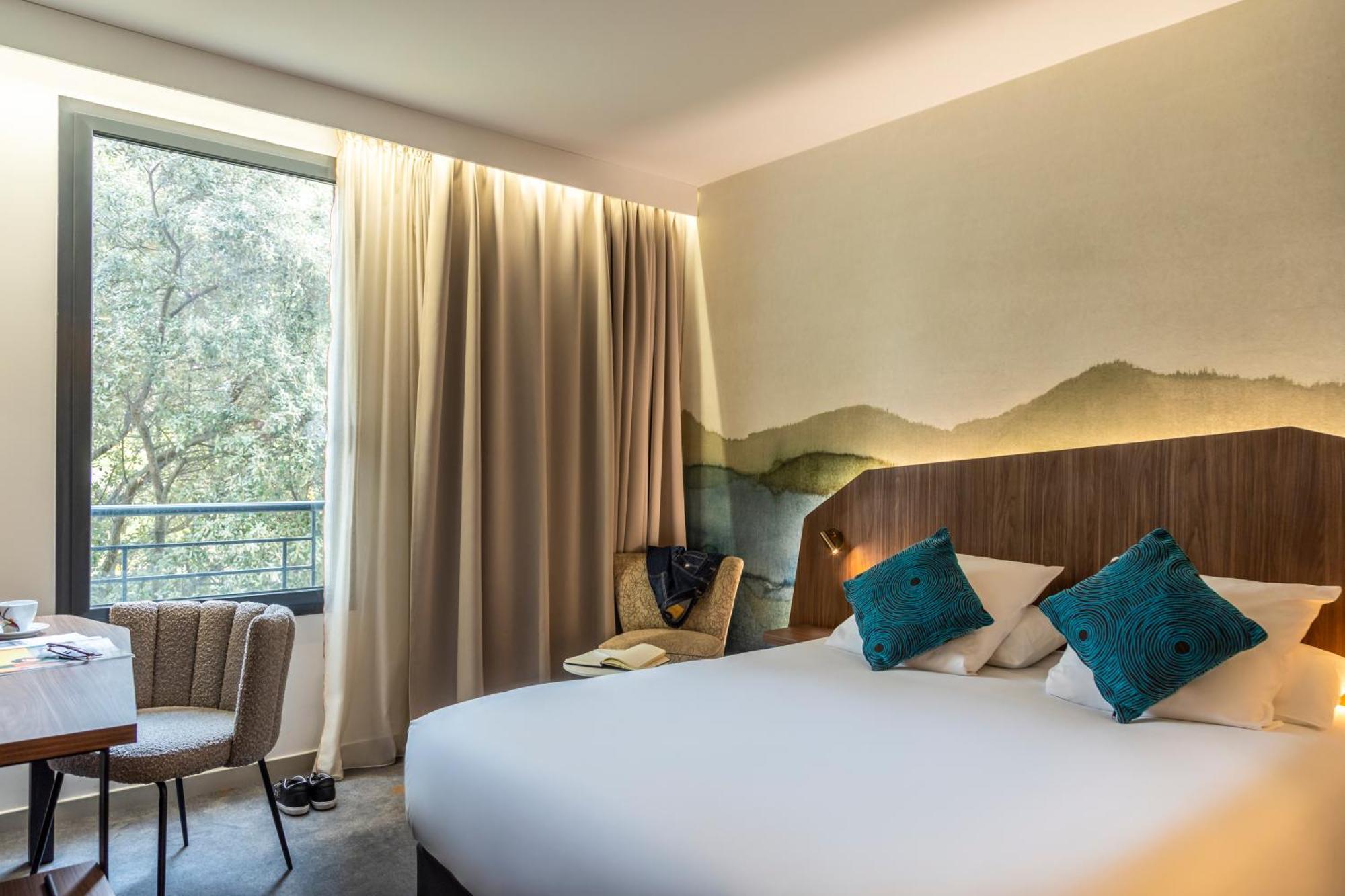 Mercure Aix-En-Provence La Duranne Gare Tgv Εξωτερικό φωτογραφία