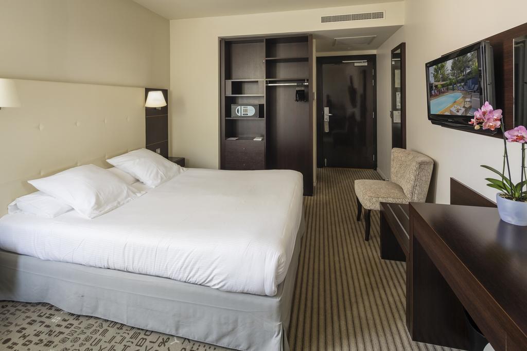 Mercure Aix-En-Provence La Duranne Gare Tgv Δωμάτιο φωτογραφία